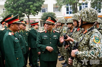 View - 	Xây dựng lực lượng đặc biệt tinh nhuệ của Quân đội trong tình hình mới